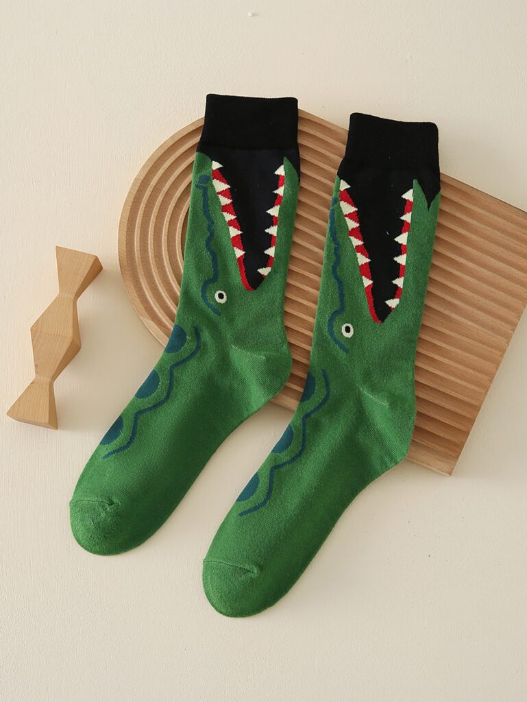 Cartoon Crocodile Pattern Crew Socks